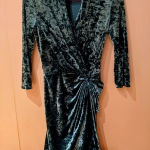 Catherine Malandrino size 4 velvet peacock blue evening dress